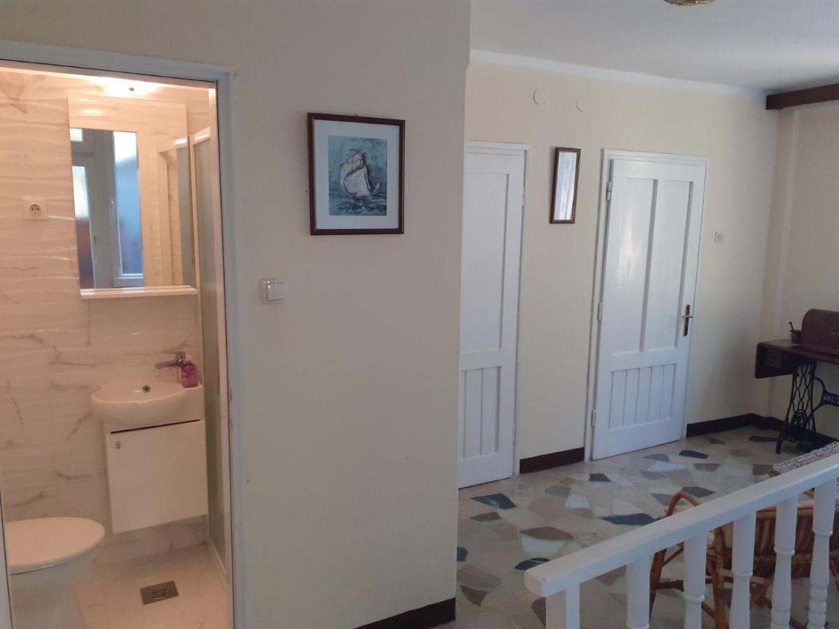 Kuca Sa Pogledom Na More- Paula Baška Kültér fotó